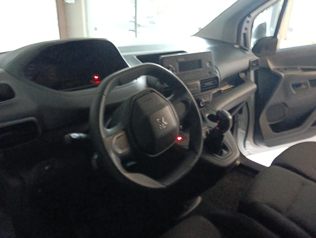 Peugeot Partner BlueHDi 100 S&S PC 1000Kg Furgone Pro