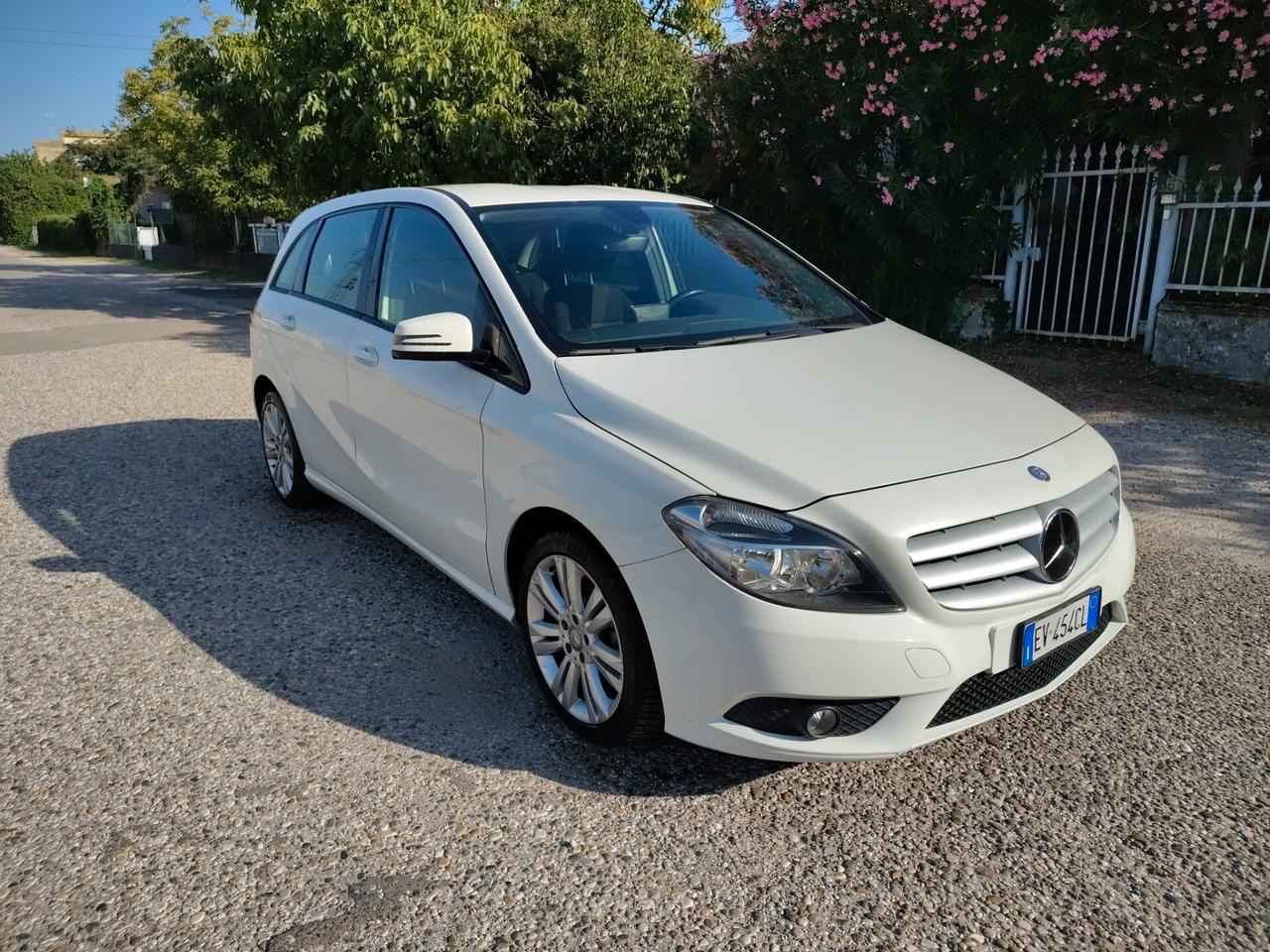 Mercedes-benz B 180 CDI Premium