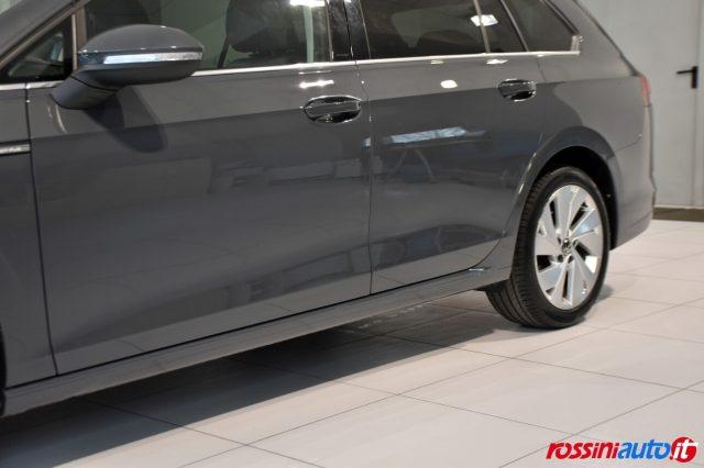 VOLKSWAGEN Golf Variant 1.5 ETSI 131 CV DSG STYLE + NAVI