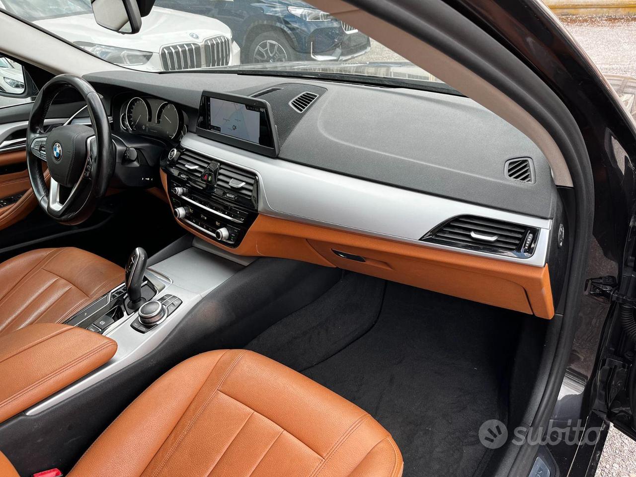 BMW 530D XDRIVE TOURING LUXURY 249CV