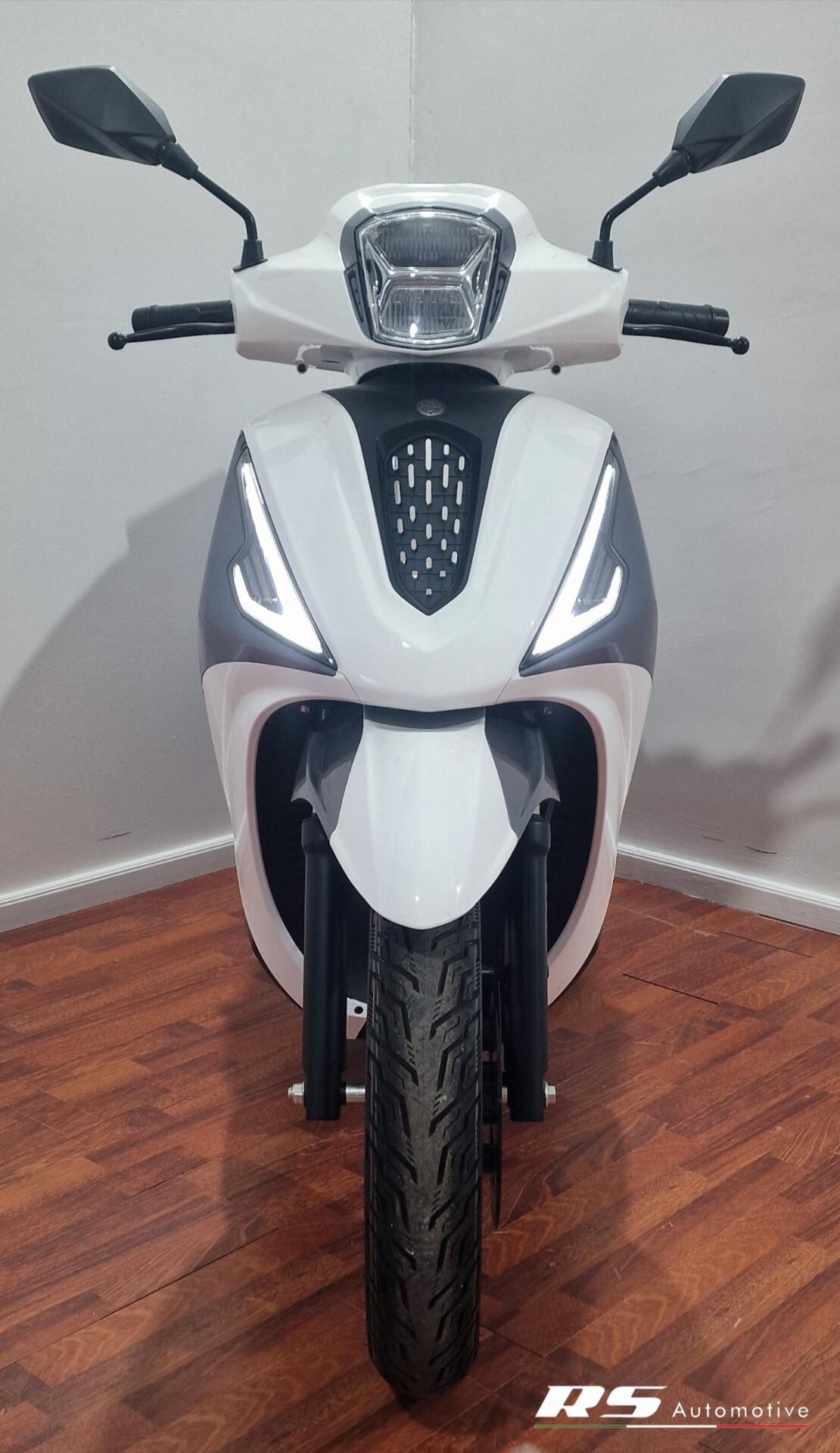 Morbidelli SC125 LX