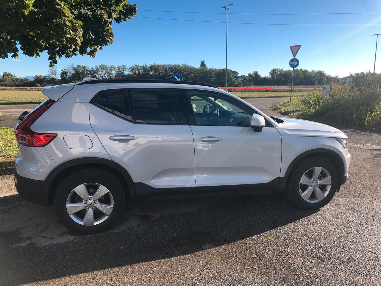 Volvo XC40 D3 AWD Geartronic Momentum