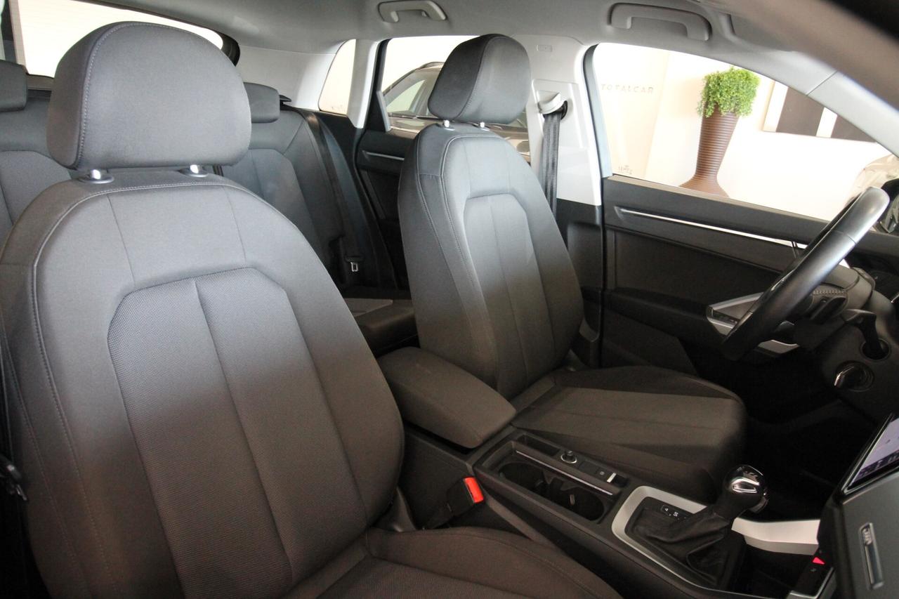 AUDI Q3 35 TDI S TRONIC