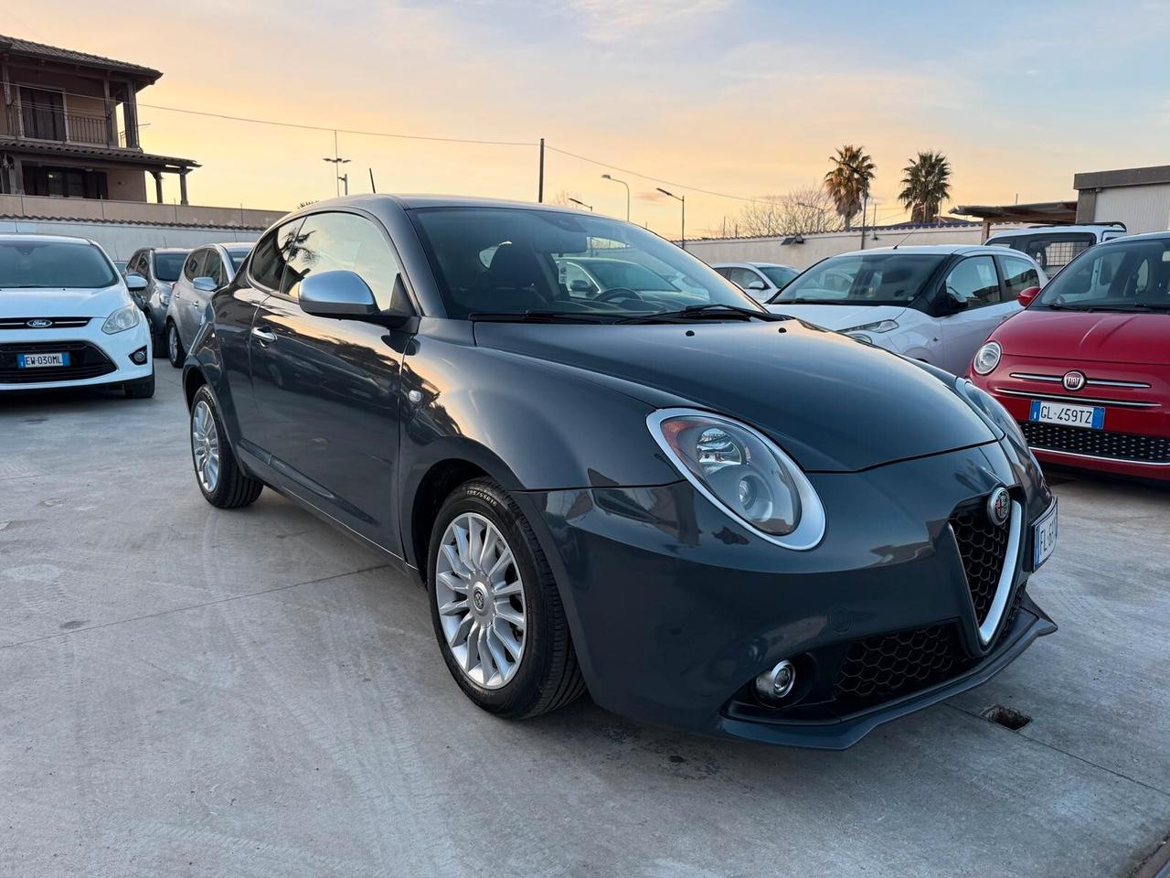 Alfa Romeo MiTo 1.3 JTDm 95 CV FINANZIABILE DA 85€ AL MESE