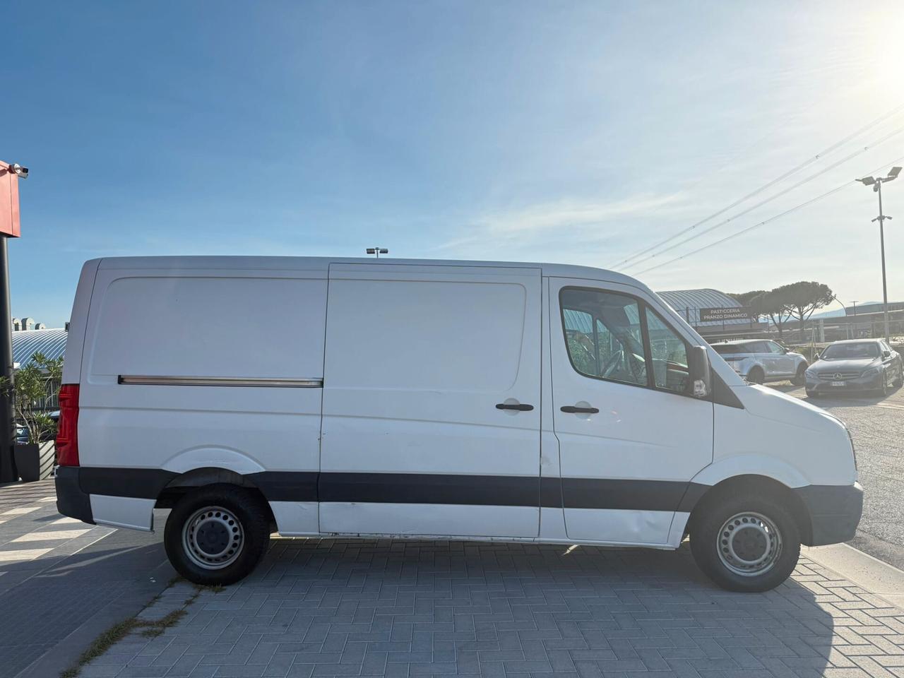 Volkswagen Crafter 30 2.0 TDI 136CV PM-TN furgone (042)
