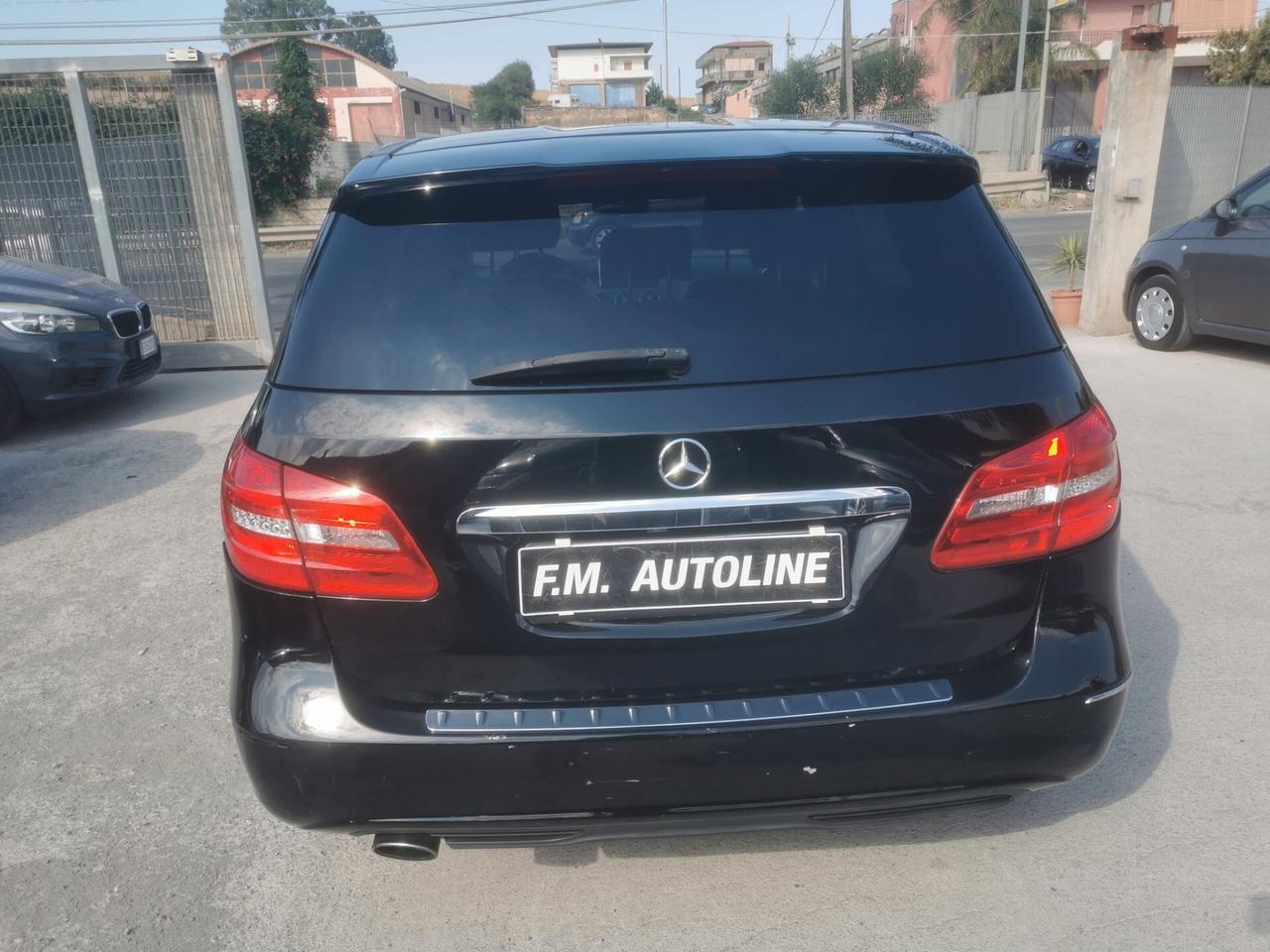 Mercedes-benz B 200 CDI BlueEFFICIENCY Premium 2012