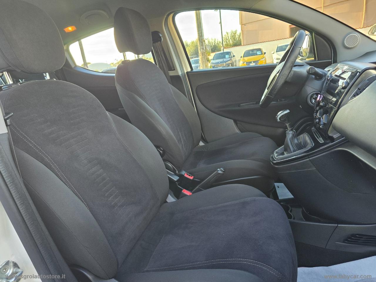 LANCIA Ypsilon 1.3 MJT 95 CV 5p. S&S Gold