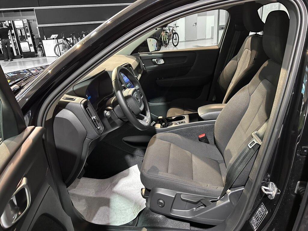 Volvo XC40 2.0 B3 Essential automatico