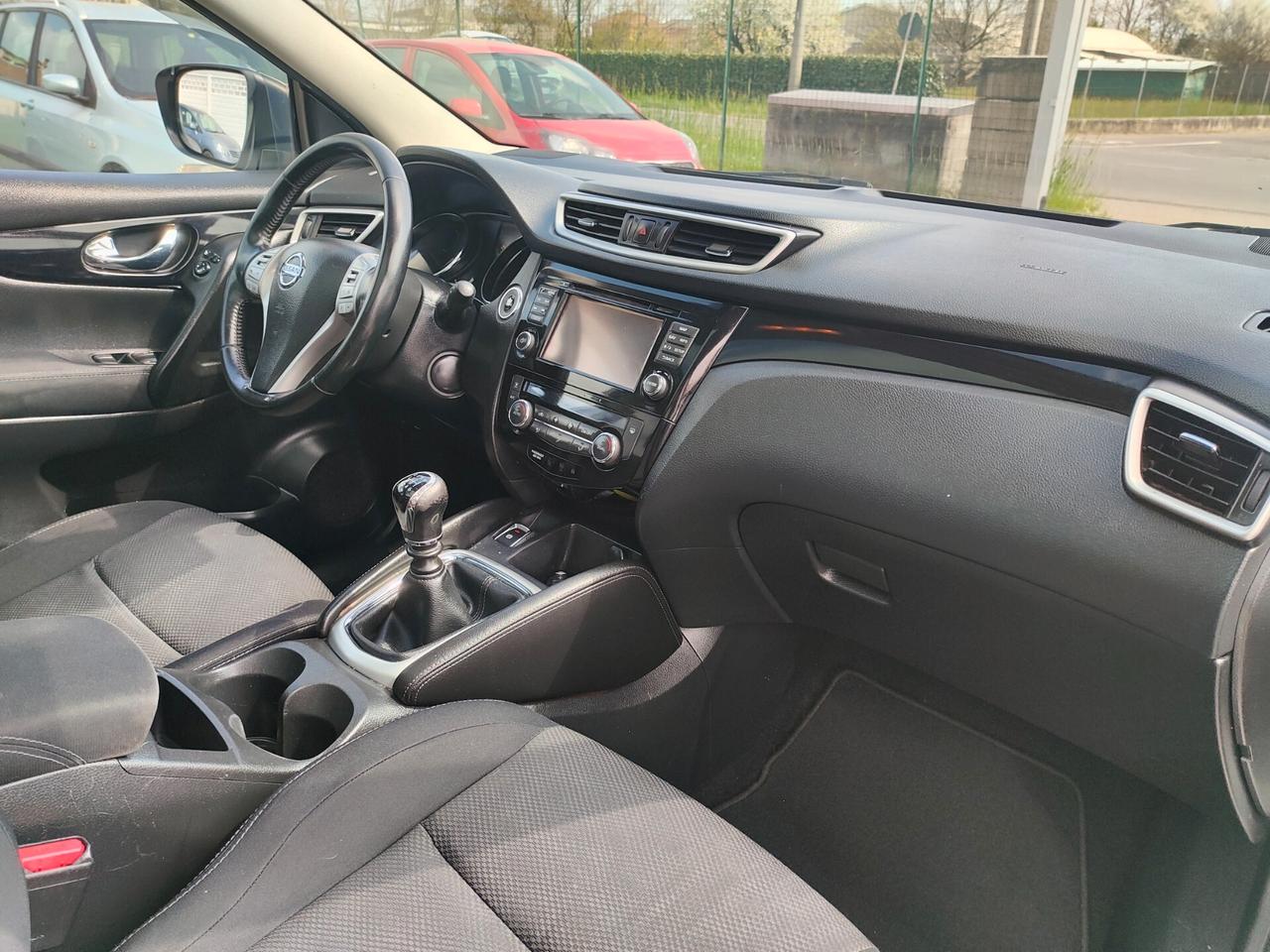 Nissan Qashqai 1.6 dCi 4WD Tekna