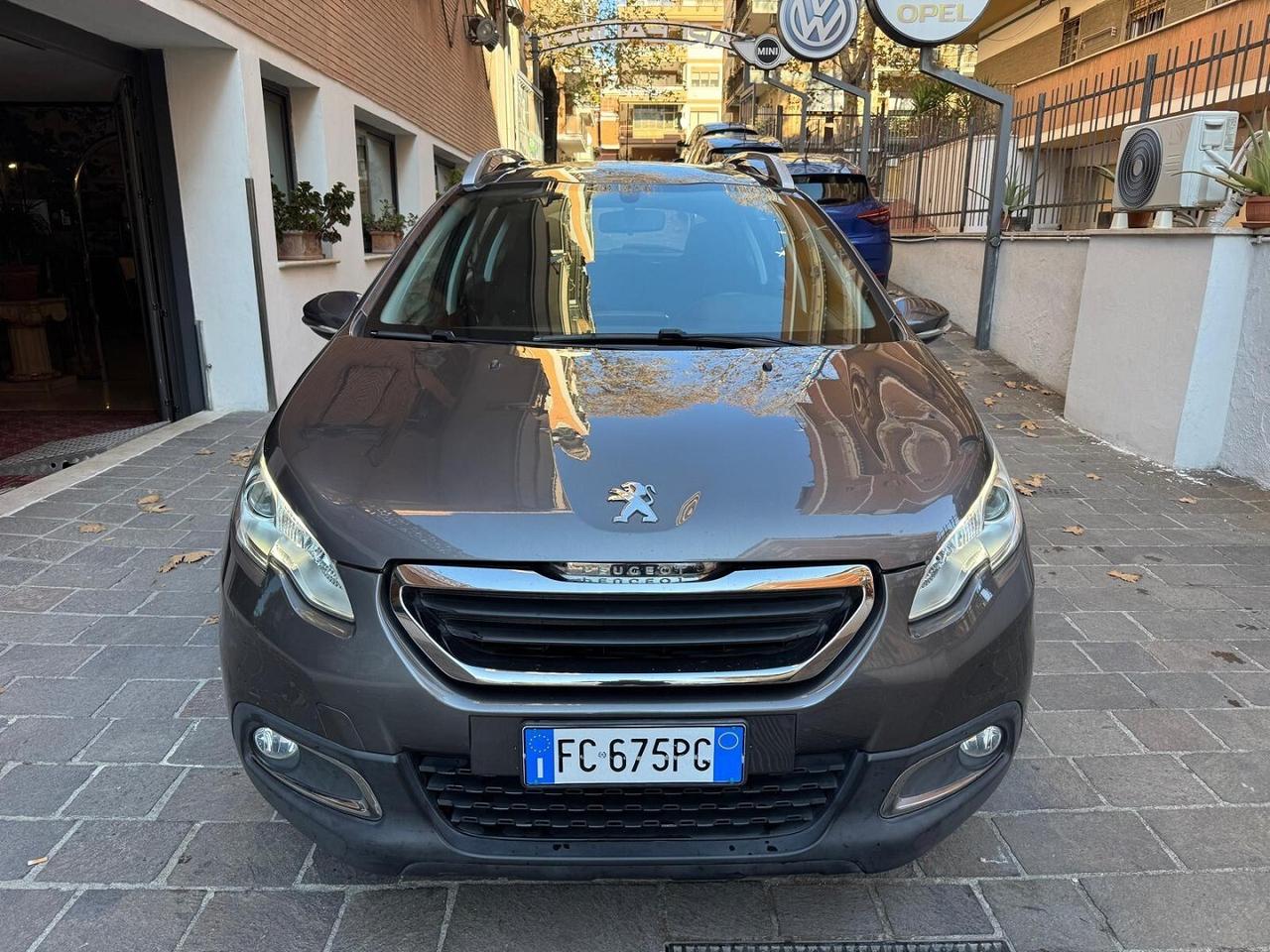 Peugeot 2008 1.2 Puretech 82 cv Allure