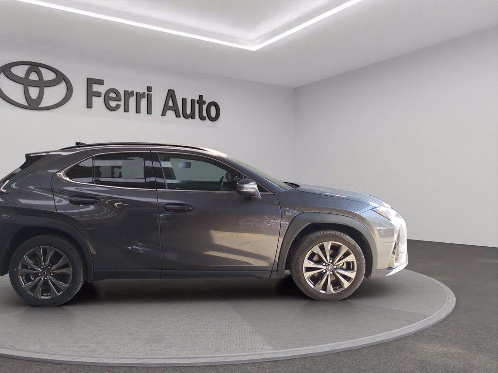 LEXUS Ux 250h 2.0 design 2wd cvt del 2024