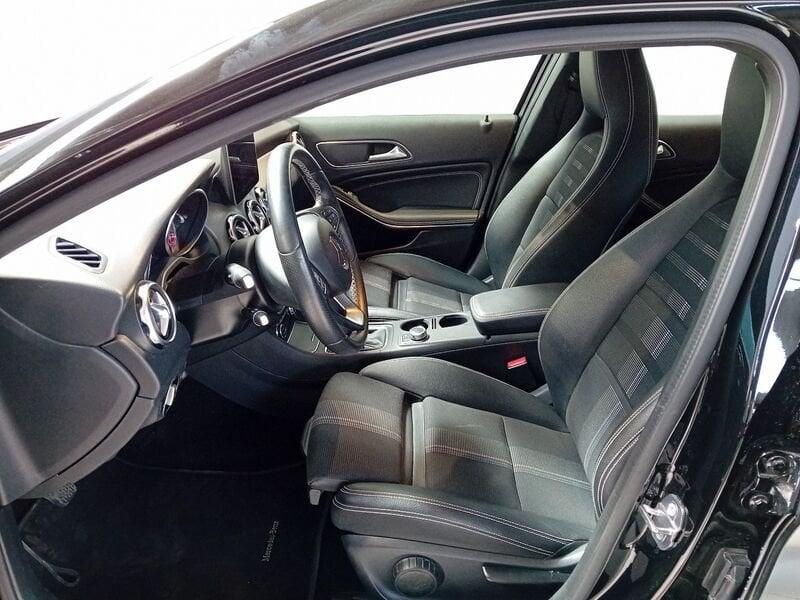 Mercedes-Benz GLA GLA 200 d Sport