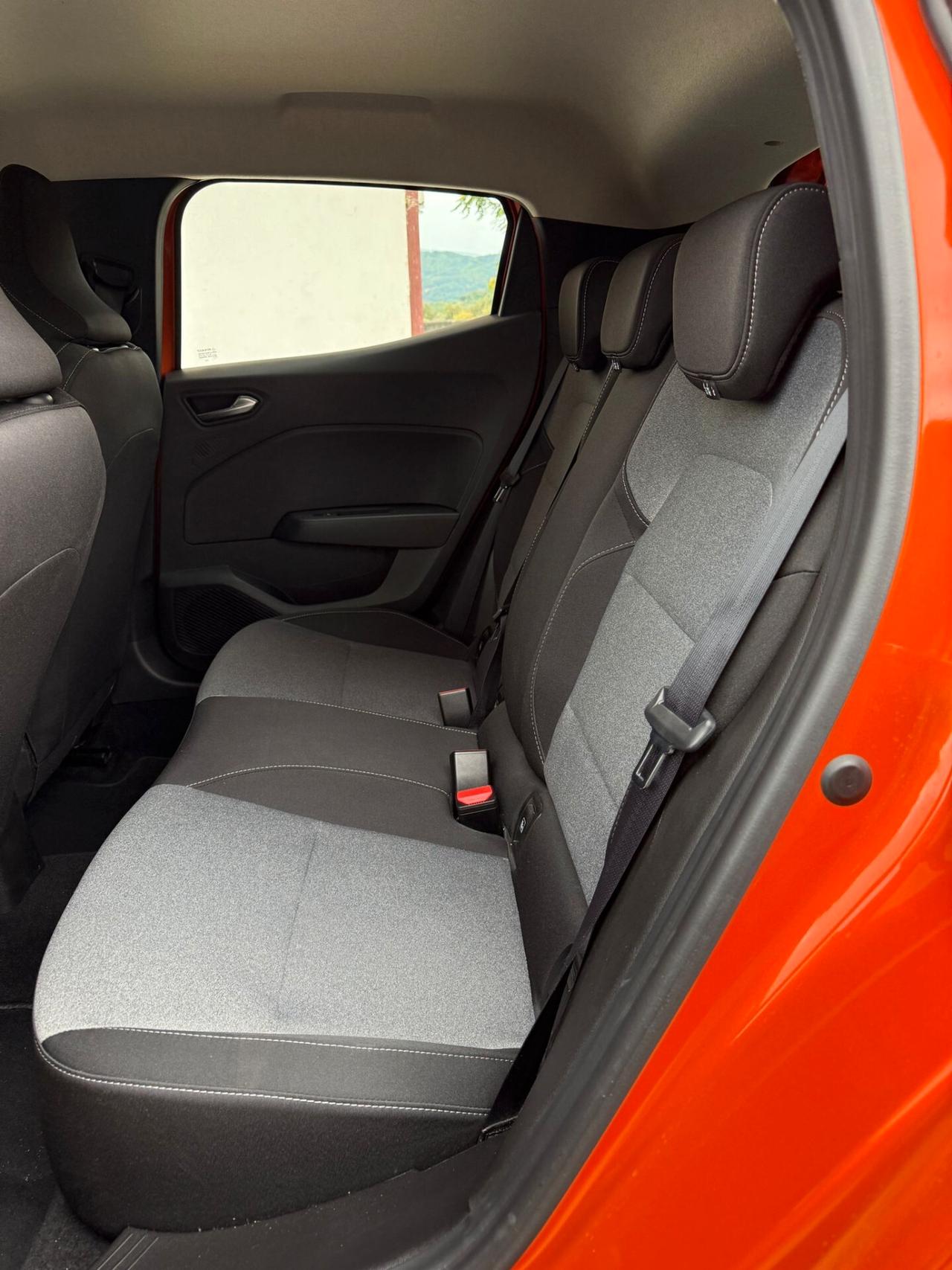 Renault Clio 1.0 benzina 90 CV