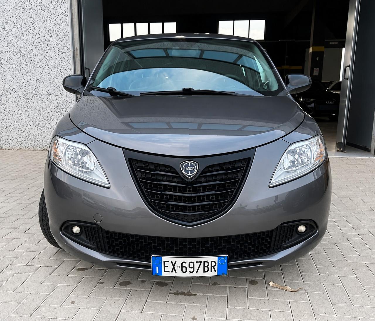 Lancia Ypsilon 1.2 69 CV 5 porte GPL Ecochic Elefantino