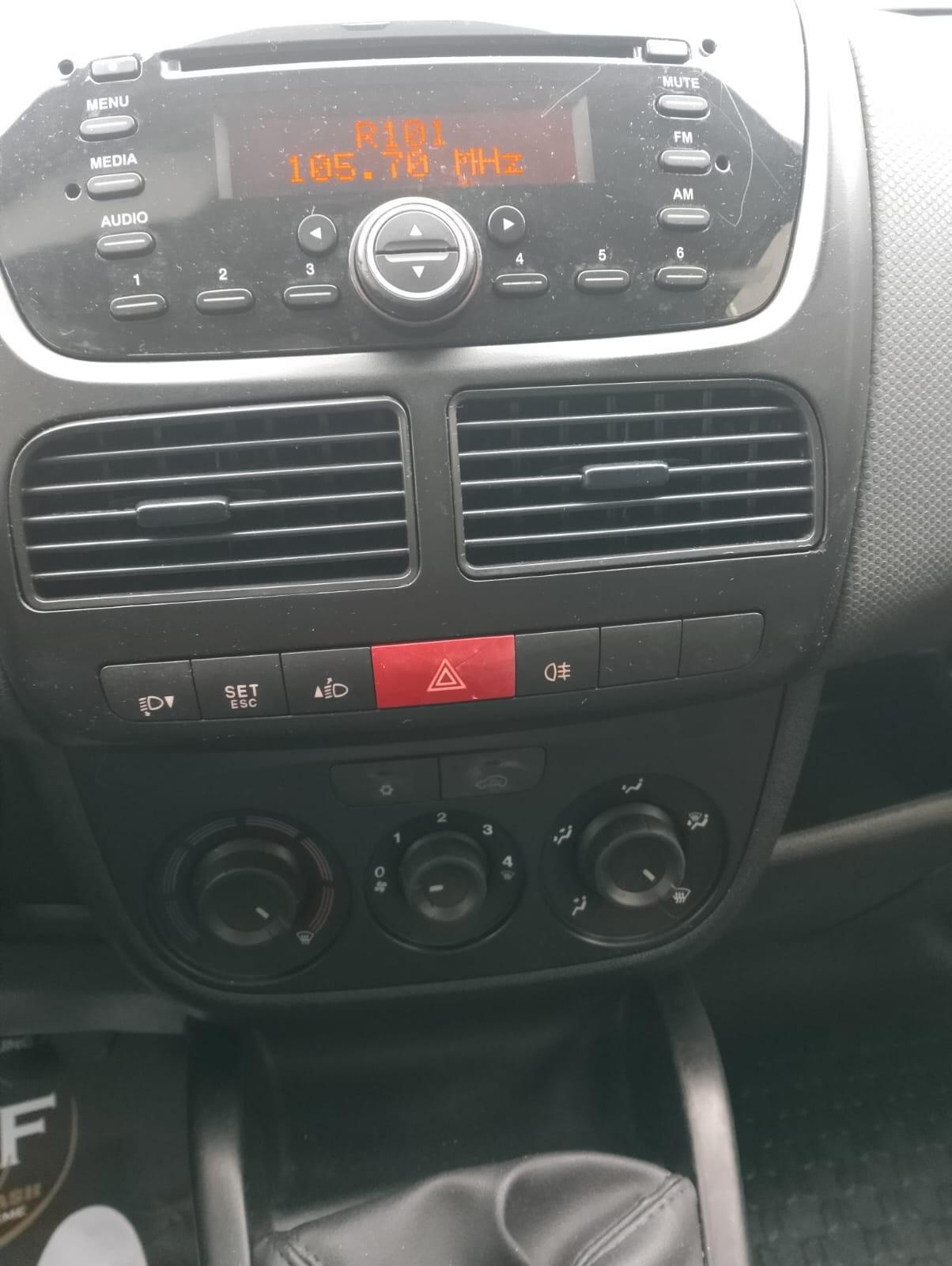 Fiat Doblo FIAT DOCLO' 1.3 MJT 90CV SX CORTO