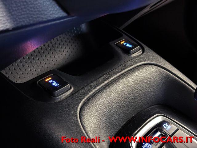 TOYOTA Corolla 1.8 Hybrid Business - PROMO