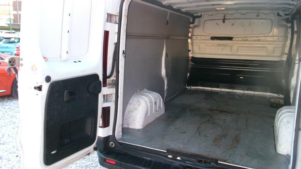 Renault Trafic T29 2.0 dci 145cv L2H1 Energy Ice E6d-temp