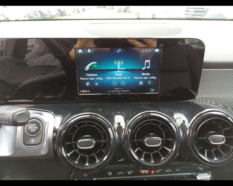 Mercedes-Benz GLB GLB 180 d Automatic Business