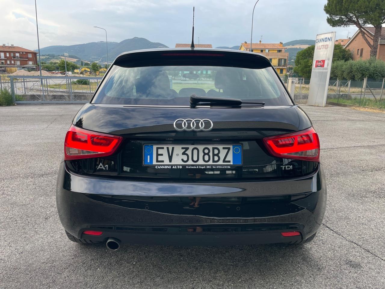 Audi A1 SPB 1.6 TDI 90CV S-line edition NEOPATENTATI