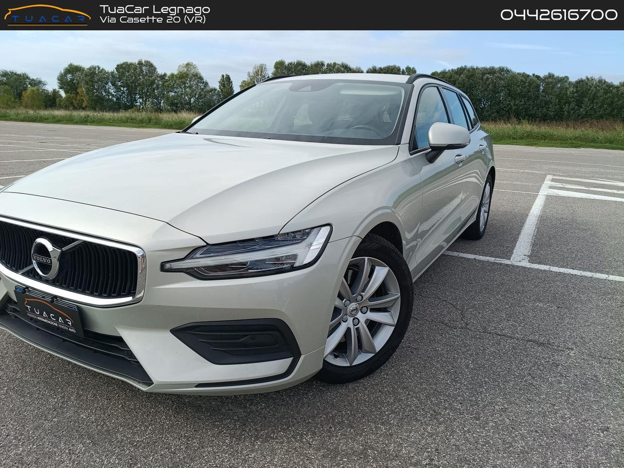 Volvo V60 momentum business pro 2.0 b4 mhev #12002