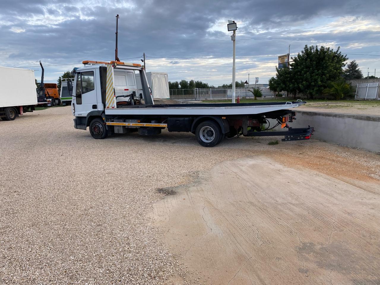 Iveco EuroCargo 80E210 Carroattrezzi Scarrabile