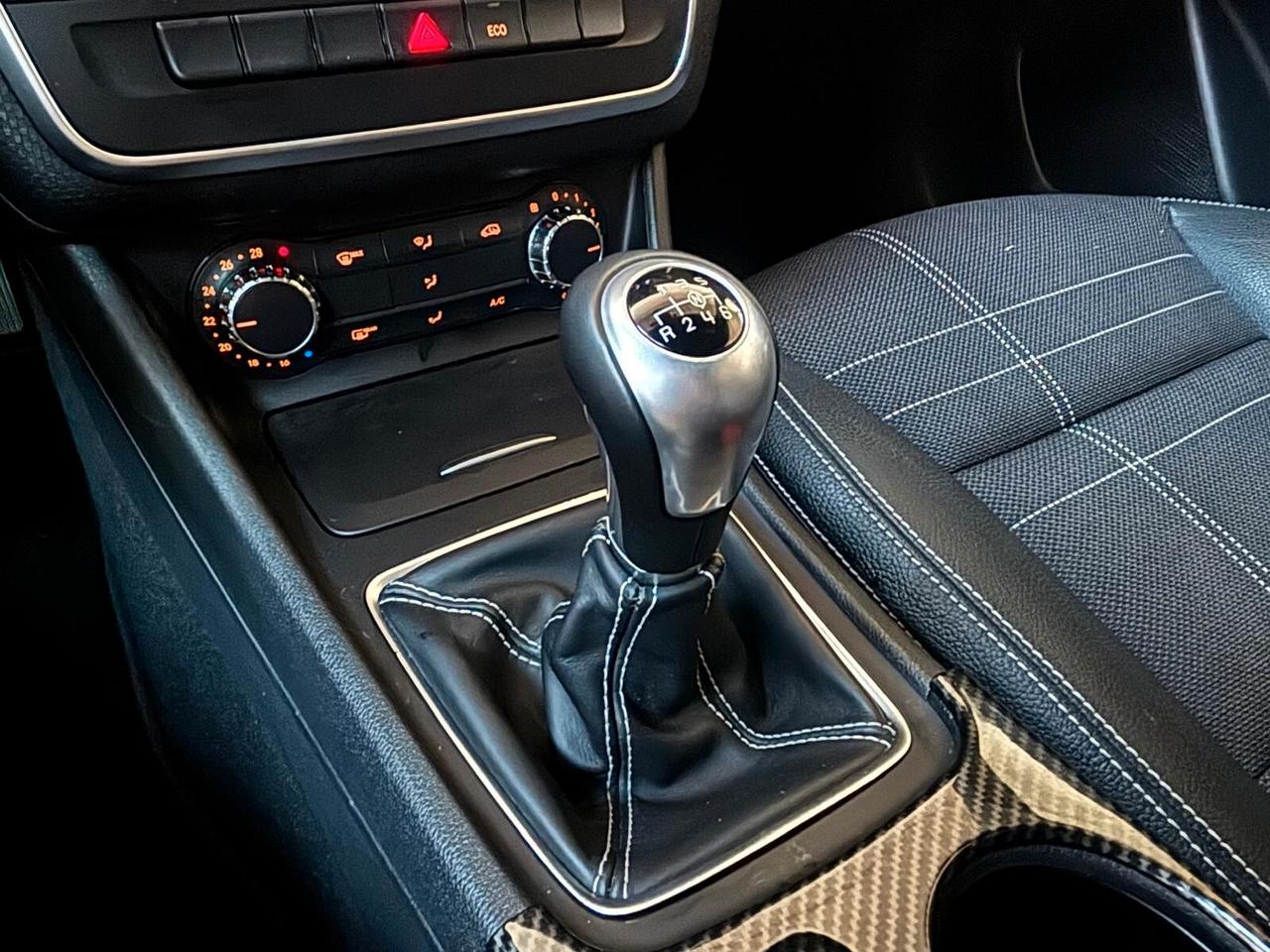 Mercedes-benz A 160 CDI Dark Night Edition