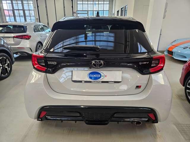 Toyota Yaris Yaris 1.5h 130 GR Sport