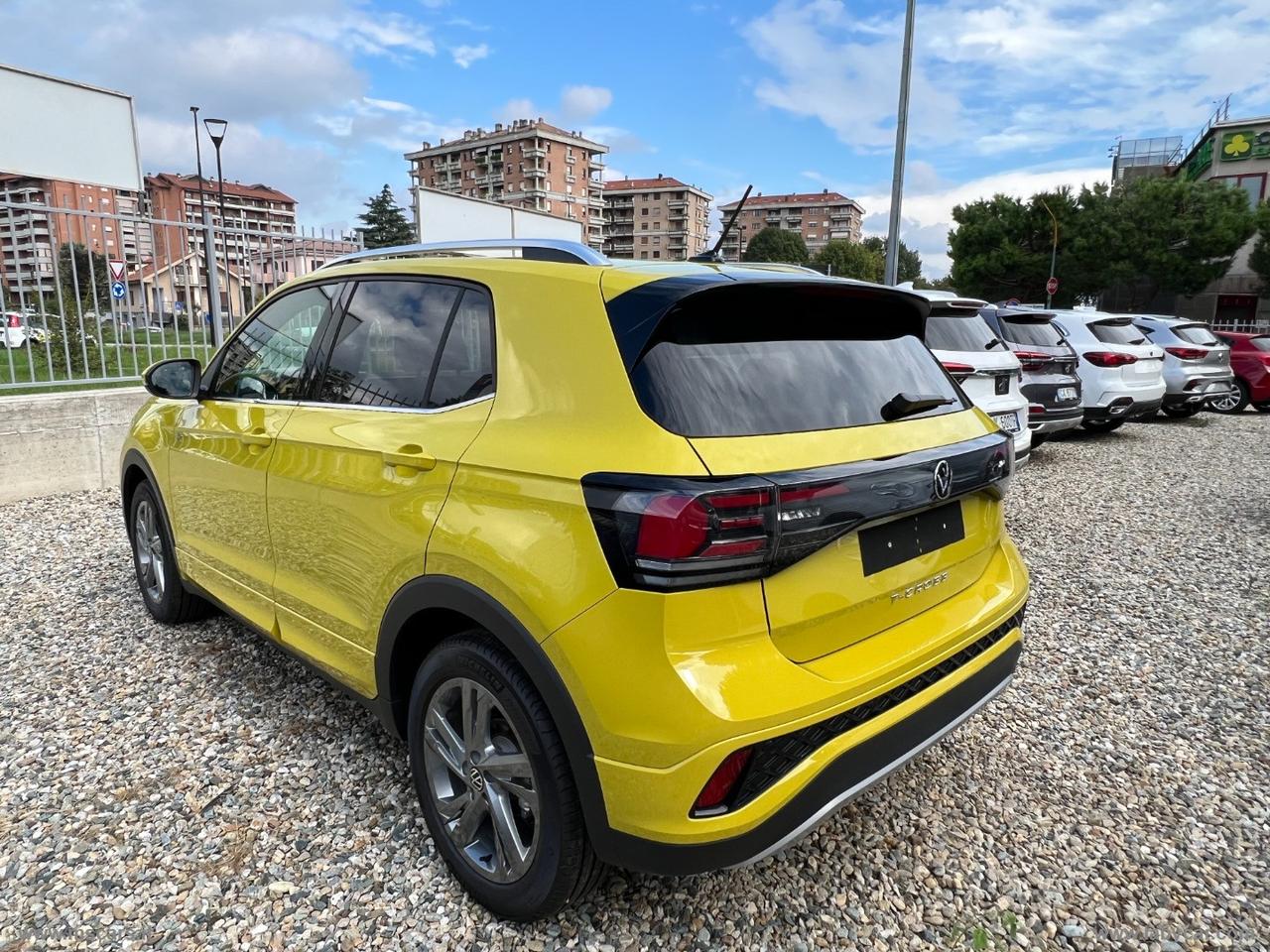 VOLKSWAGEN T-Cross 1.0 TSI 115 CV R-Line