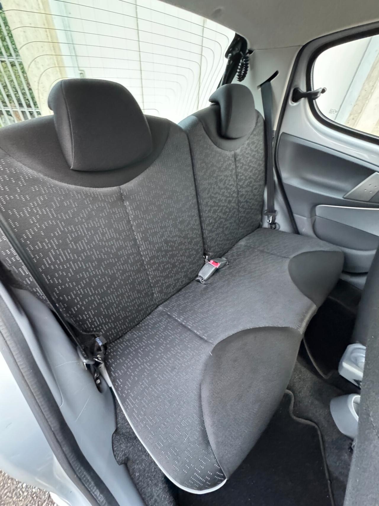 Peugeot 107 1.0 50kW 5P Benz E5 Allure