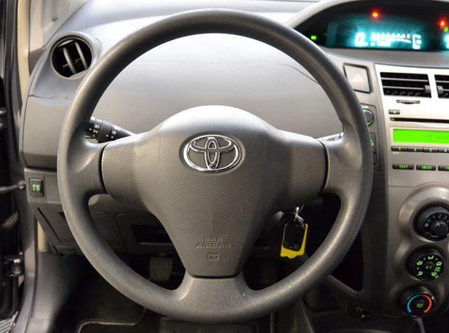 TOYOTA Yaris 1.0 5 porte Ok Neopatentati Unico Proprietario