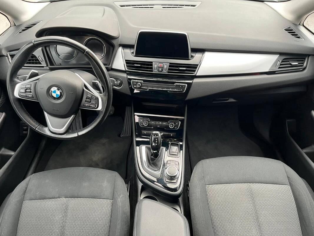 BMW Serie 2 218d Advantage auto