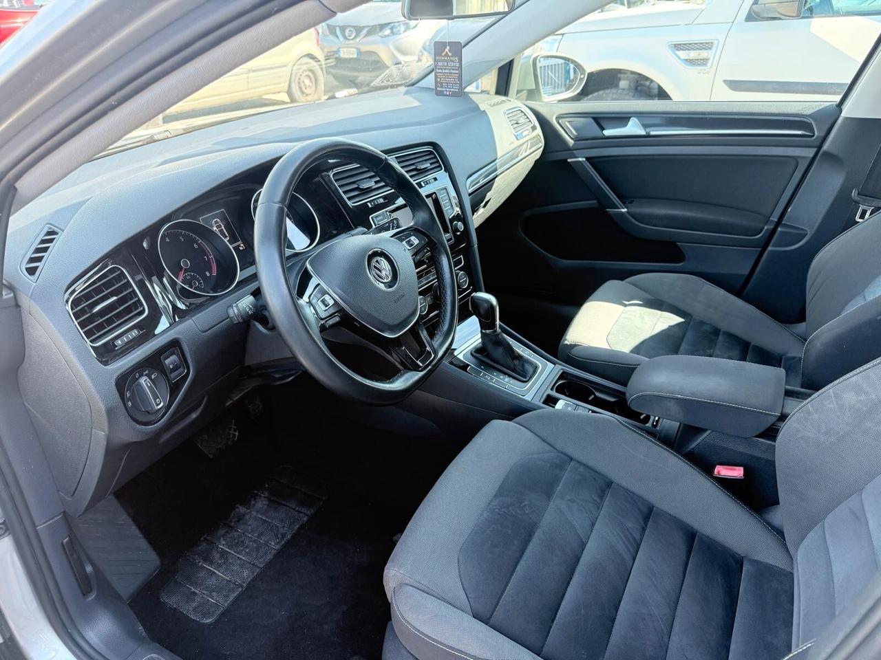 Volkswagen Golf Business 1.4 TGI DSG 5p. Highline BlueMotion