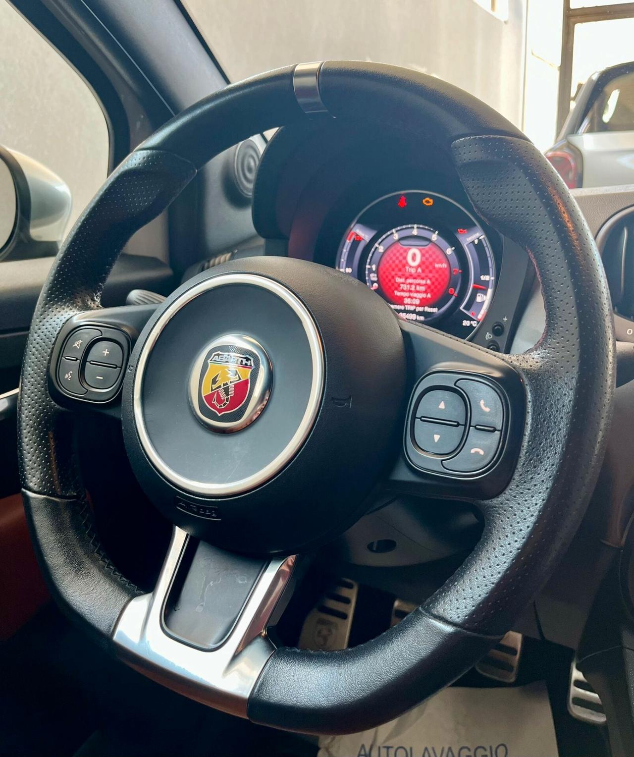 Abarth 595 C 1.4 Turbo T-Jet 165 CV Turismo