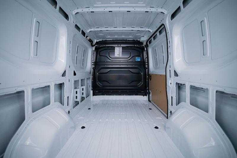 Renault Master Nuovo furgone M4HTFH 1 223 2M FG TA L2H2 T35 Blue dCi 130 E6E