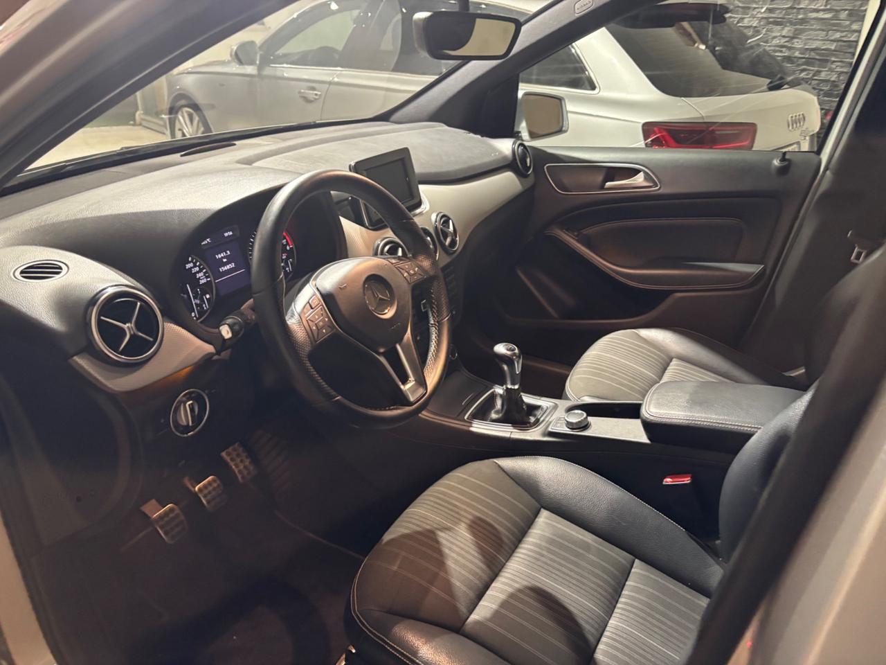 Mercedes-benz B 180 CDI Premium