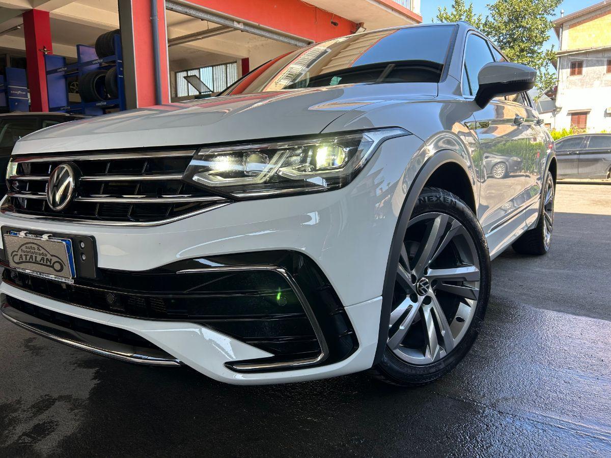 VOLKSWAGEN - Tiguan - 2.0 TDI 150CV SCR DSG R-Line