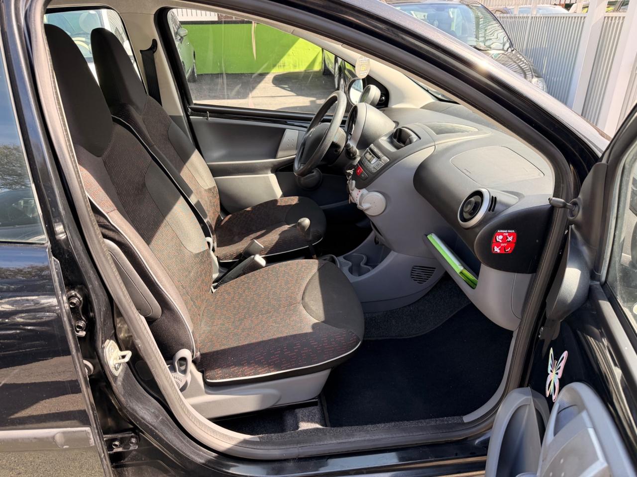 Peugeot 107 1.0 68CV 5p. Sweet Years 100.000 KM CERTIFICATI!!