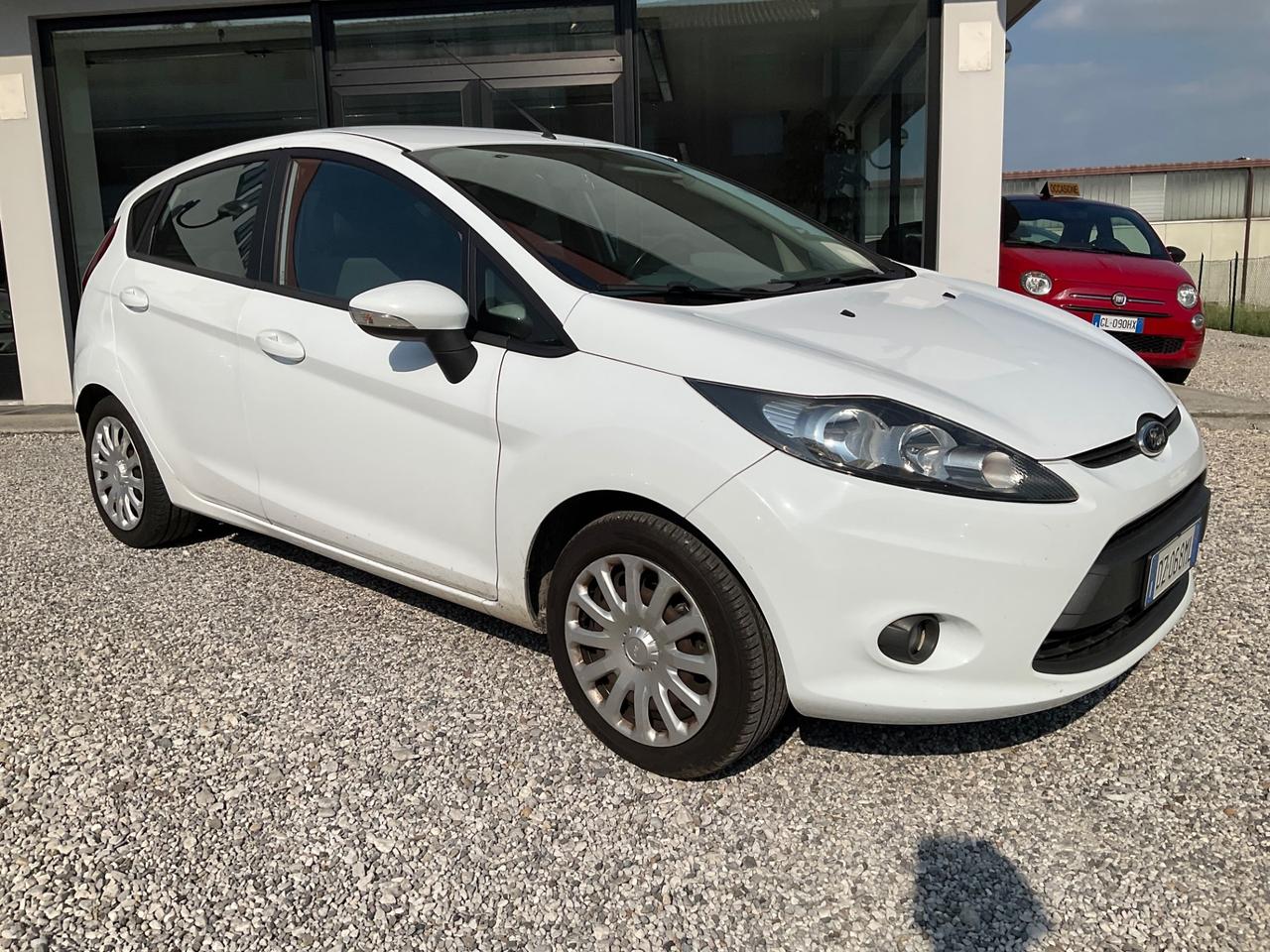 Ford Fiesta Fiesta+ 1.4 TDCi 68CV 5 porte