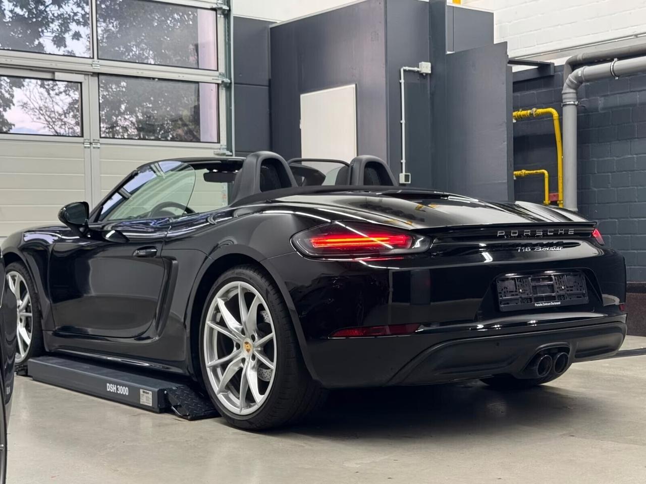 Porsche boxster 718 Spyder 2.0 Scarico sportivo nero, C 20'