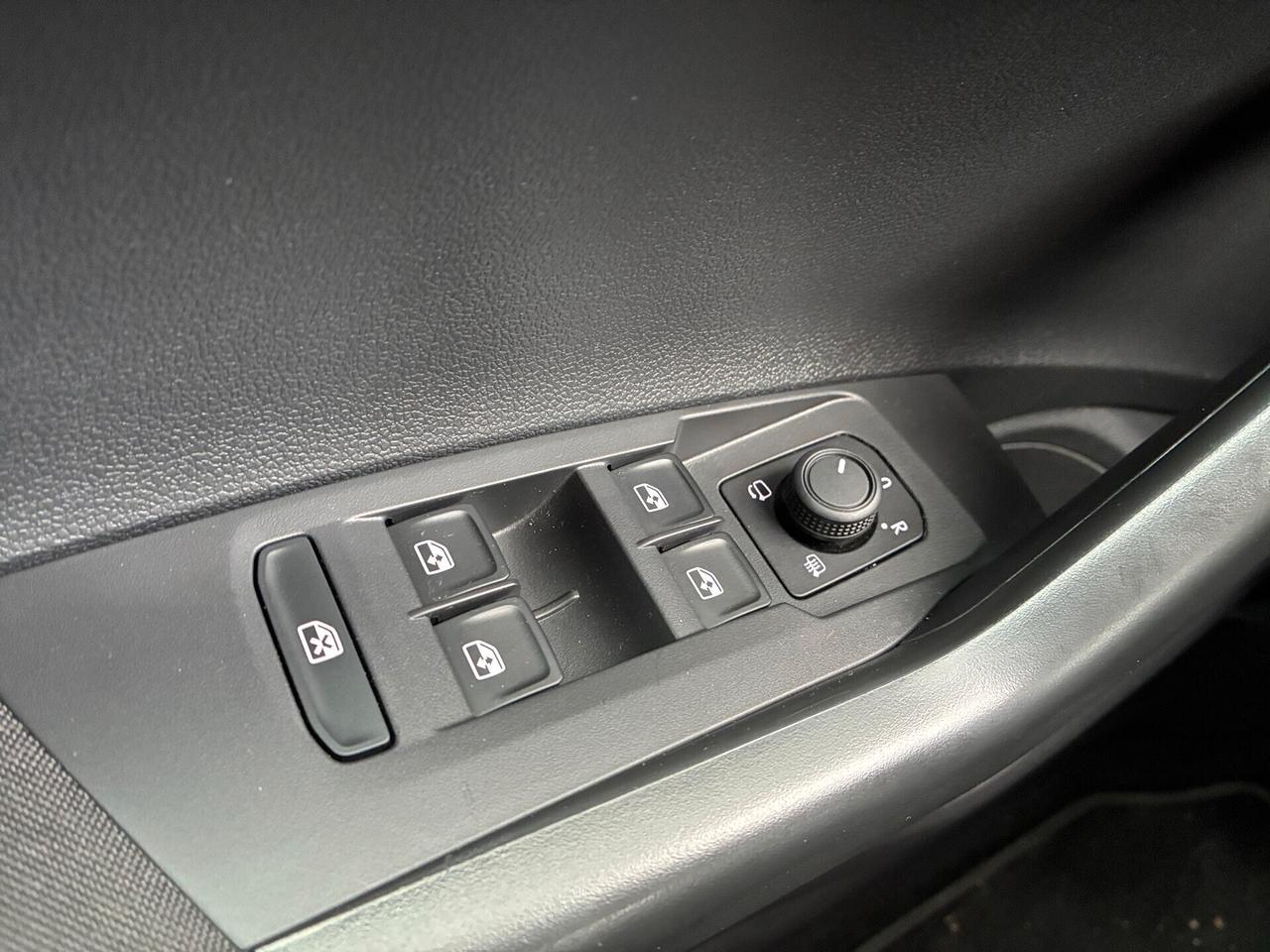 Volkswagen Polo 1.0 Edition Plus CELL VENDITE 3491558563 OPPURE 3478673115