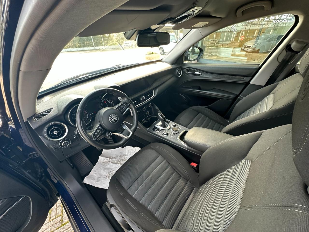 Alfa Romeo Stelvio 2.2 Turbodiesel 190 CV AT8 Q4 Business