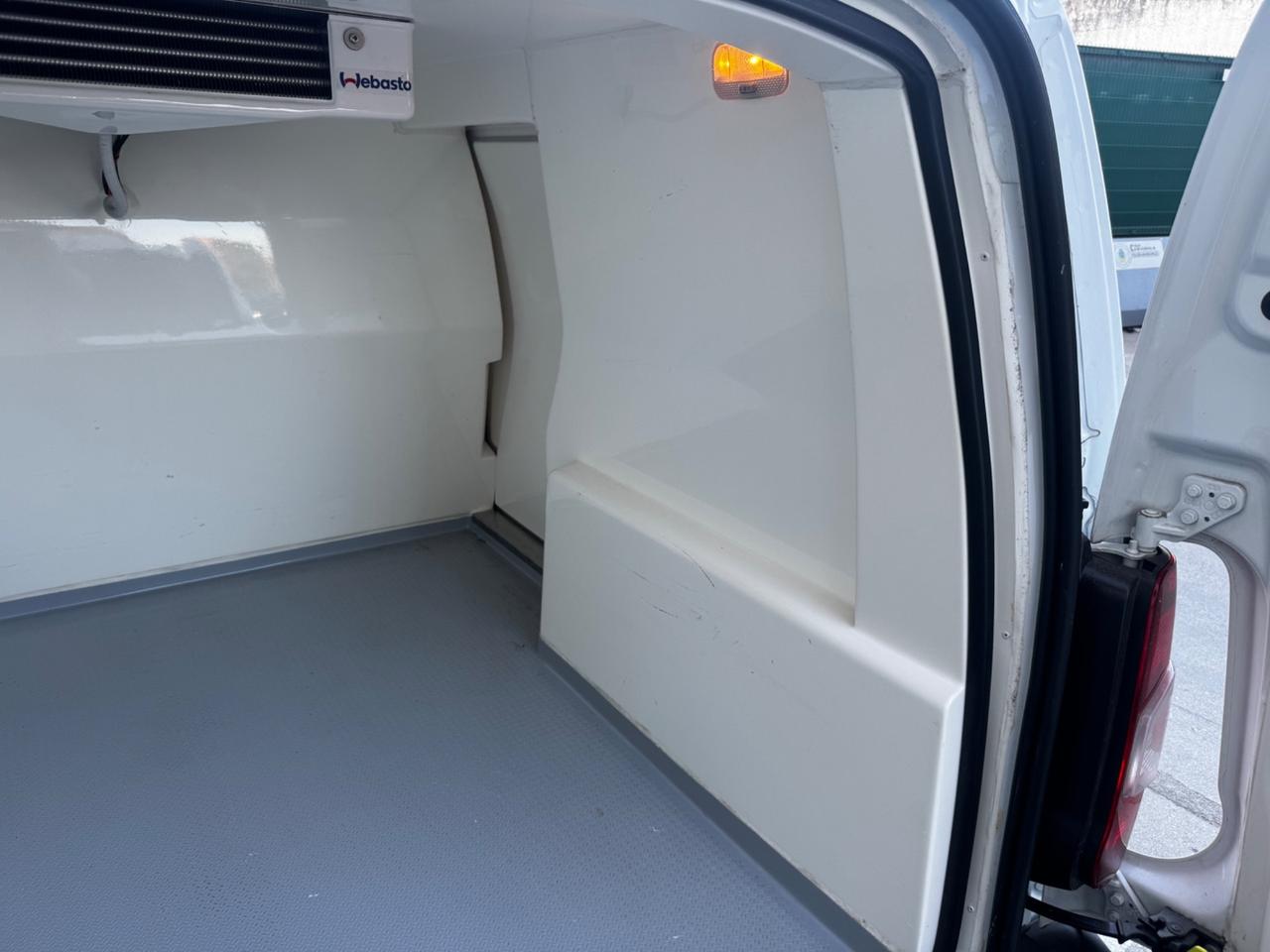 Citroen Berlingo BlueHDi 100 FRIGO ISOTERMICO