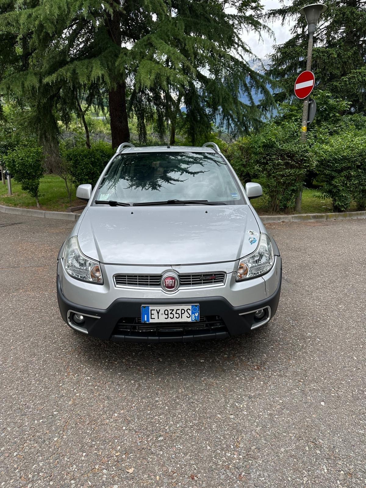 Fiat Sedici 2.0 MJT 16V DPF 4x4 Emotion EURO 4 SI NEOPATENTATI