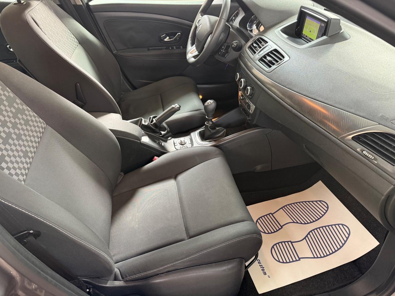Renault Mégane 1.5 dCi 110CV Wave - 2012