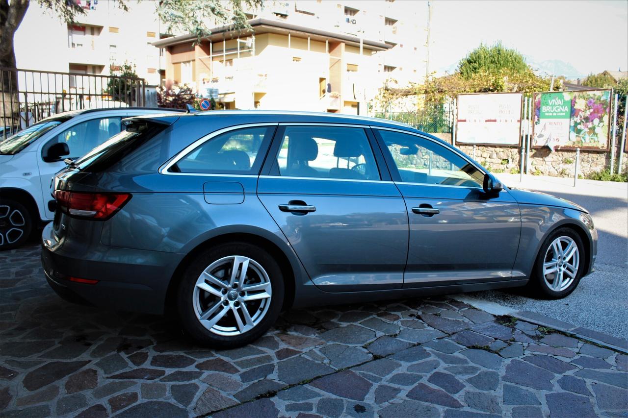 Audi A4 Avant 2.0 TDI 150 CV Business