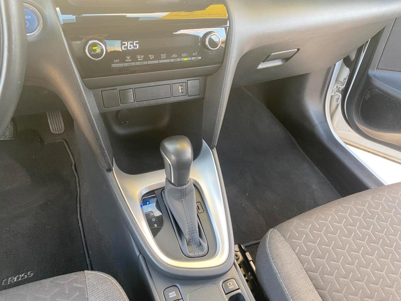 Toyota Yaris Cross 1.5 Hybrid (116 CV) E-CVT Business 2023