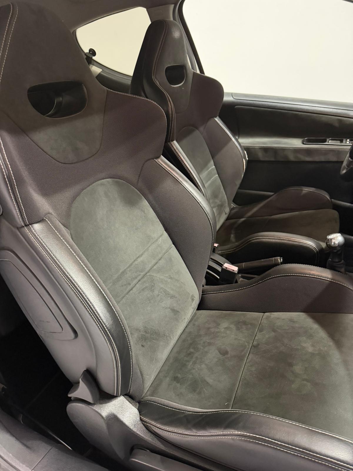 Peugeot 207 1.6 THP 174 3p. Gti