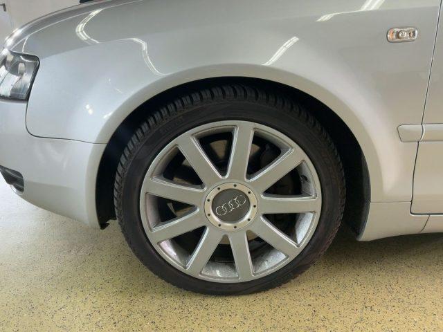 AUDI S4 Cabrio 4.2 V8 quattro tiptronic FULL SERVICE !