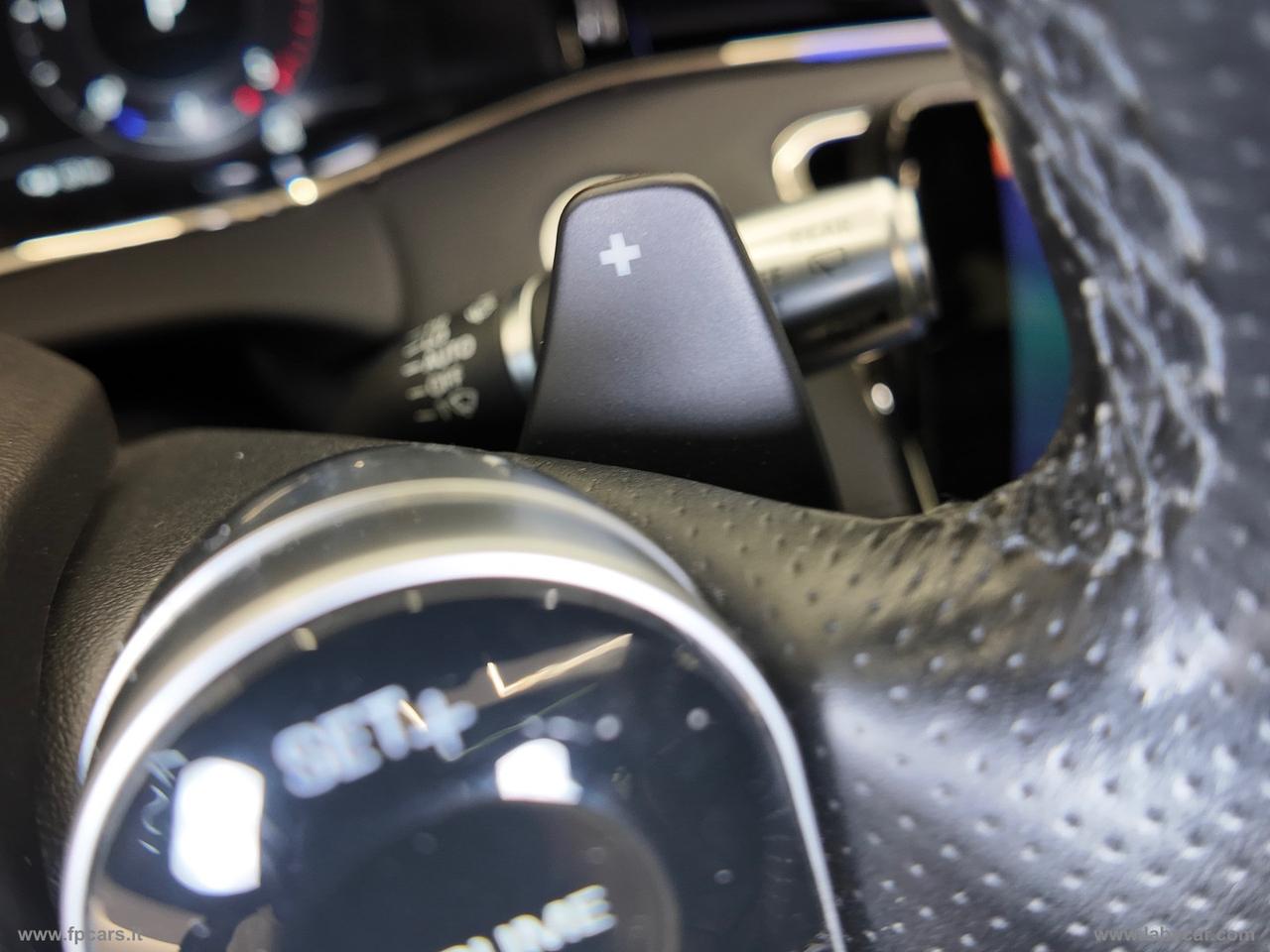 LAND ROVER RR Evoque 2.0D L.Flw 150 AWD Au. R-Dyn.