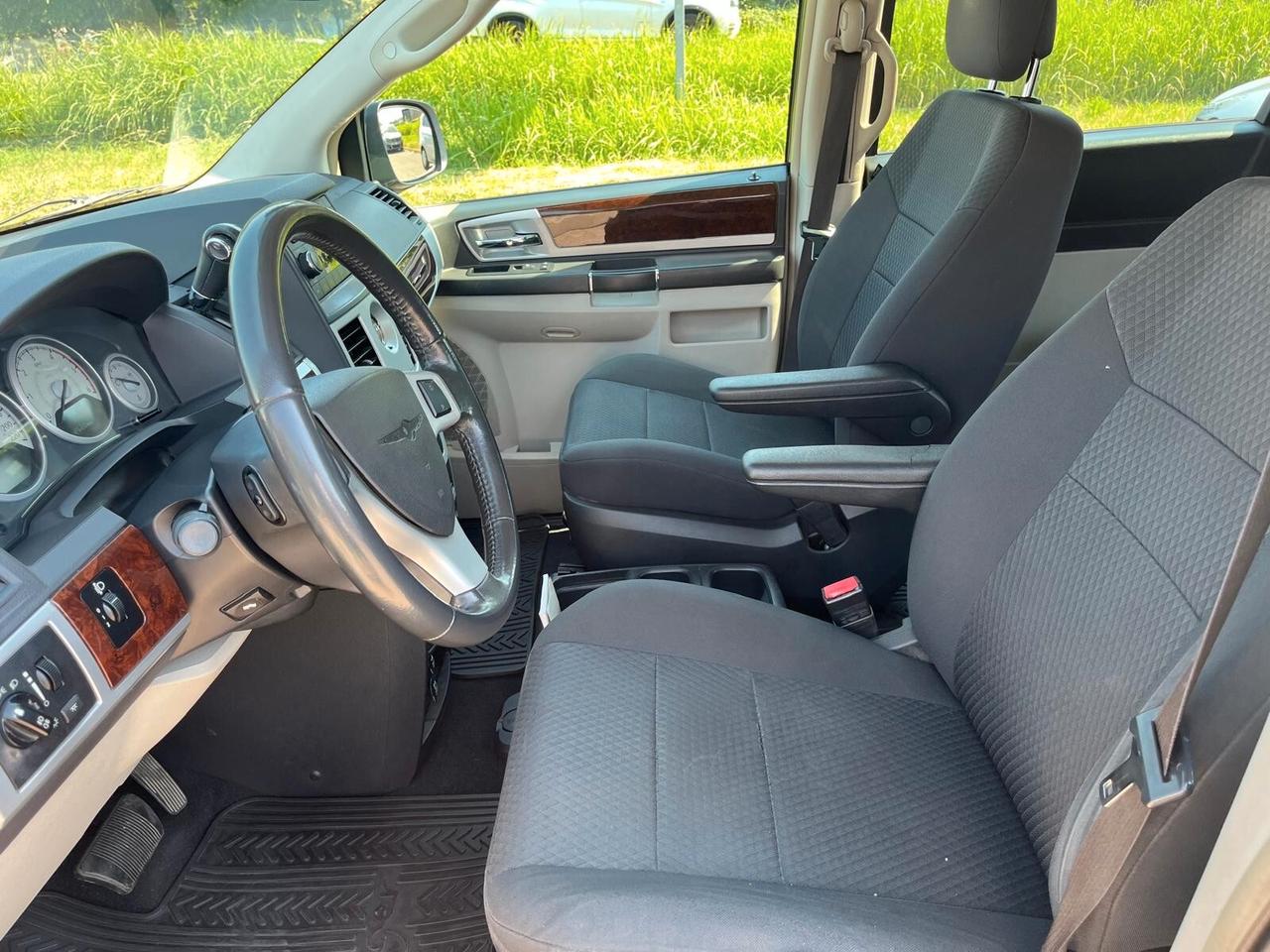 Chrysler Voyager Grand 2.8 CRD DPF